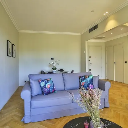 Apartment Balcon Vue Coulee Verte. Luxe Plein Coeur De Nice