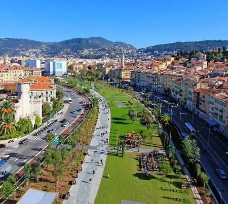 Balcon Vue Coulee Verte. Luxe Plein Coeur De Apartment Nice